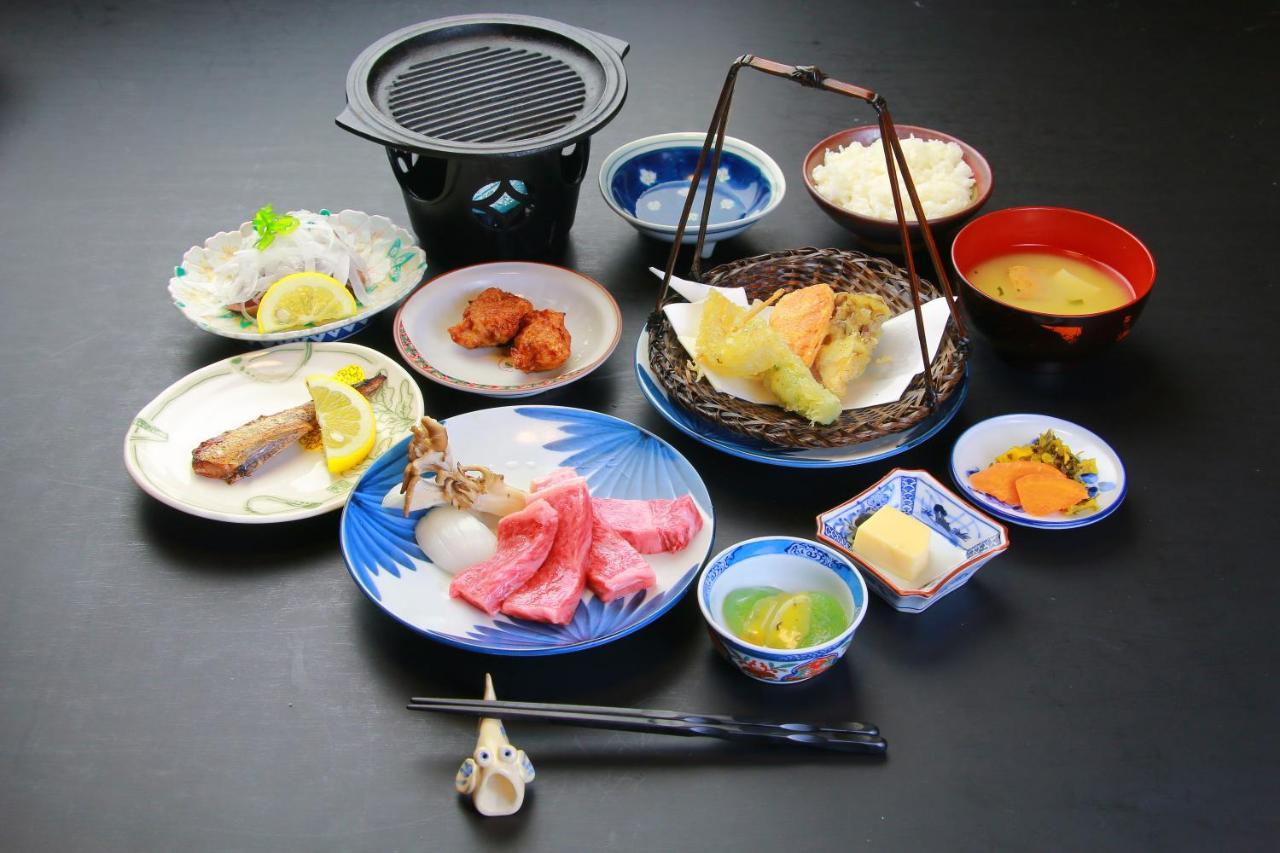 Family Ryokan Kawakyu With Showa Retro, Private Hot Spring Ibusuki Exterior foto